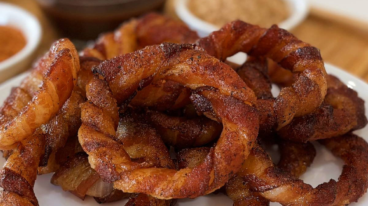 Bacon wrapped onion rings